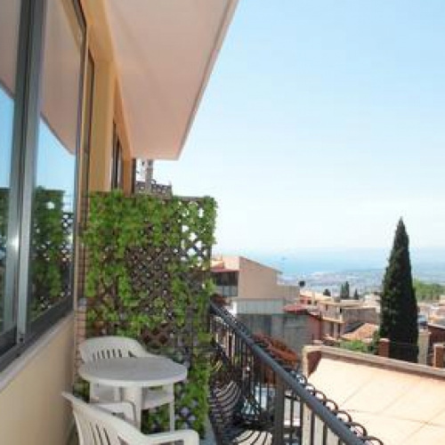 5073 B&B MORFEO TAORMINA SOLUTIONHOTEL.NET 2jpg.jpg